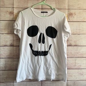 WildFox White Skull T Shirt Large ✨